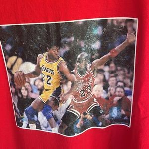 Vintage NBA 1991 finals! XL T-shirt of Magic Johnson and Michael Jordan